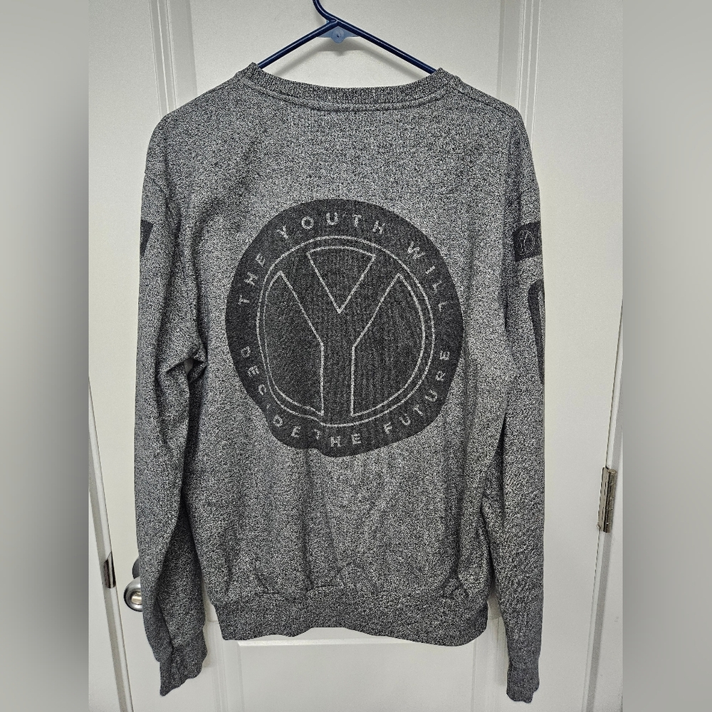 Divided Graphic Sweatshirt Men's Large Gray TYWDTF Young and Restless